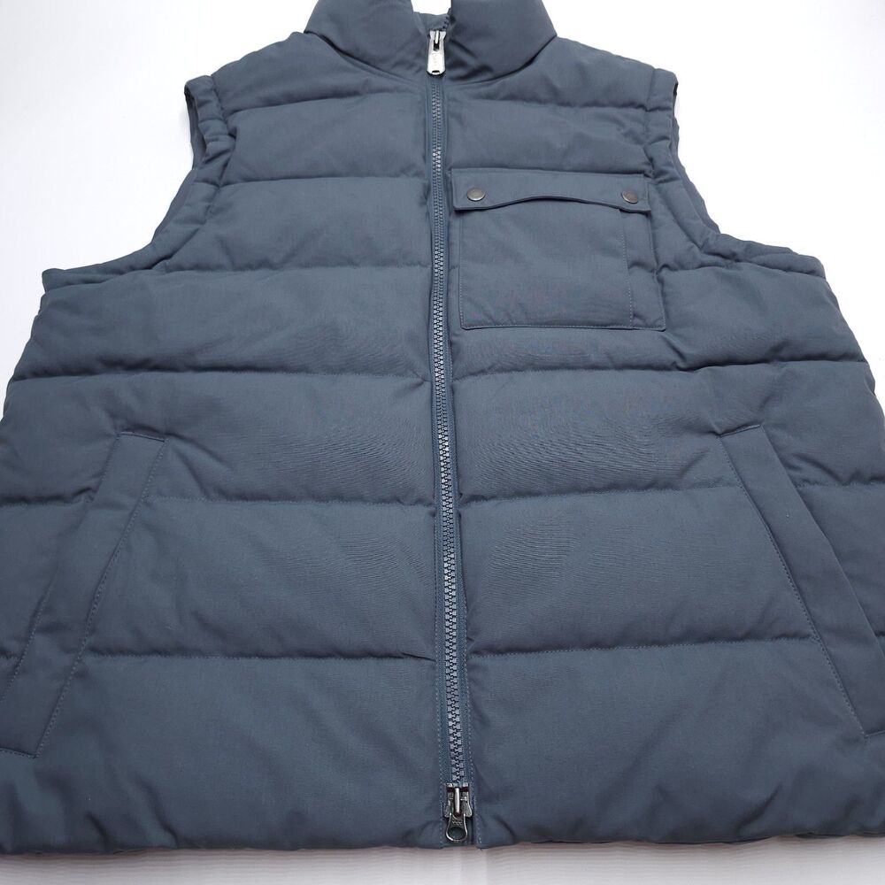 Duluth Trading Co Puffer Vest Mens Large Gray Inside Zip Pocket Recycled Poly